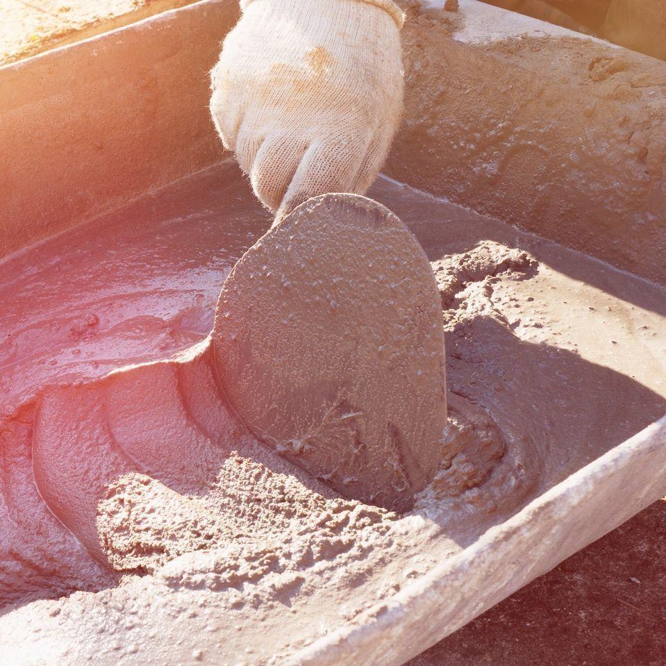 How to Make Mortar for Paving