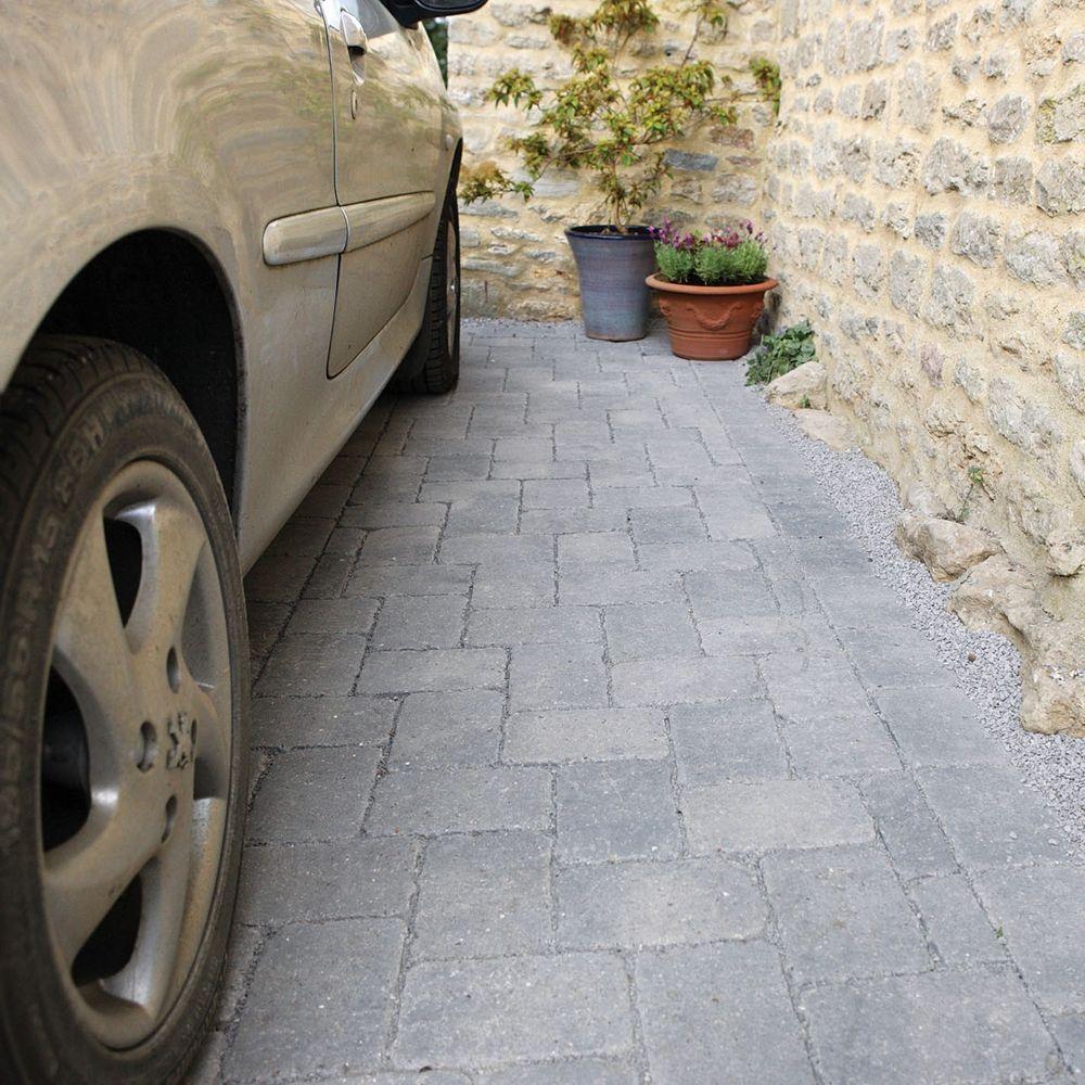 How to Lay Permeable Block Paving for Driveways